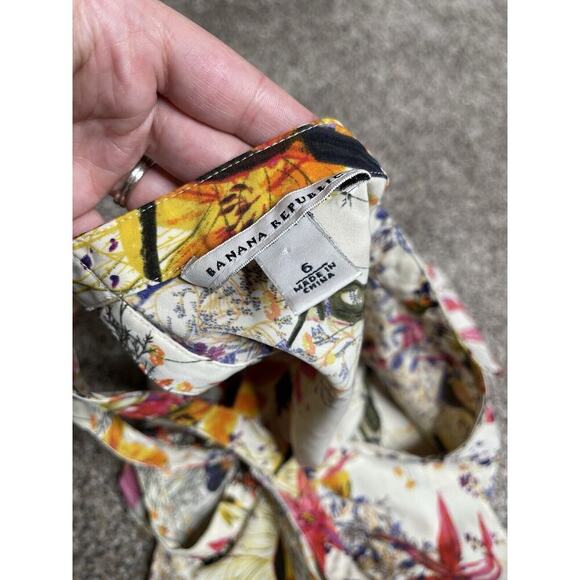 Banana Republic Top Multicolor Ruffled Tank Tropical Bird Print Button Down Sz 6 - Picture 2 of 8